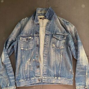 Distressed Men’s Jean Jacket